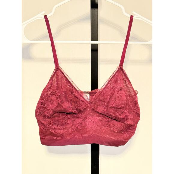 VICTORIAS SECRET BURGUNDY LACE BRALETTE WIREFREE S/P - Picture 1 of 3